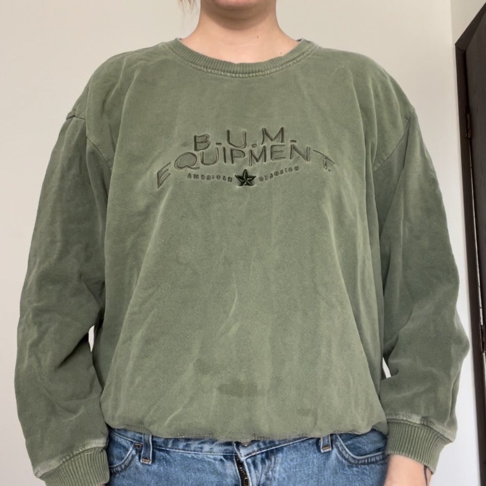 Sweatshirt